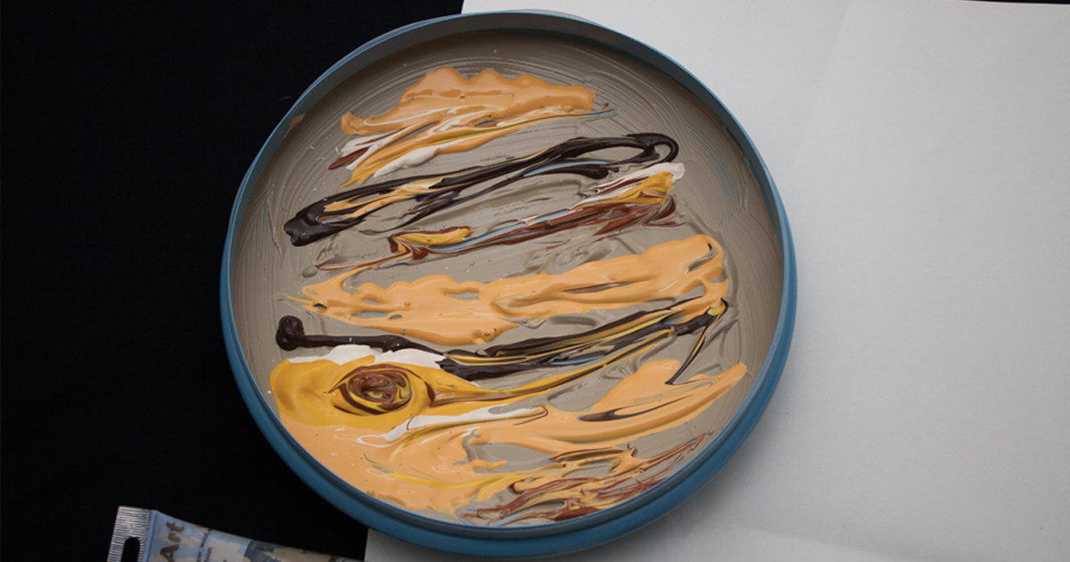 Potato print wrapping paper Bluey Official Website