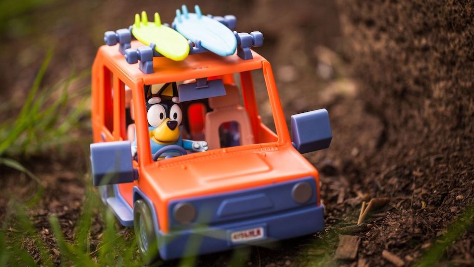 Heeler 4WD Family Vehicle | Bluey Official Website