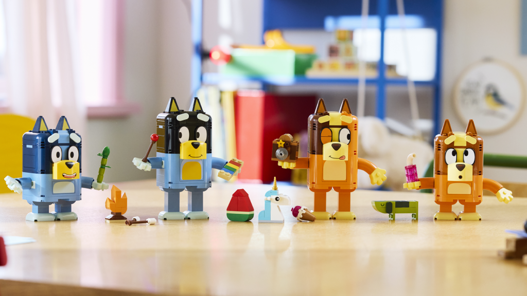 First Look: Four new sets expand the world of LEGO Bluey! - Bluey ...